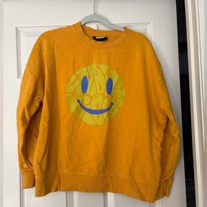 Outdoor Voices Graphic Smiley Face Sweatshirt 🌞 Women’s Small Mustard Yellow